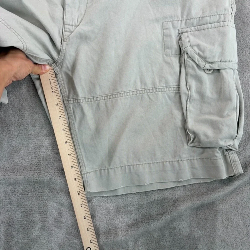 Vintage Polo Ralph Lauren Gellar Fatigue Cargo Shorts in Stone Men 40x10.5 NWT